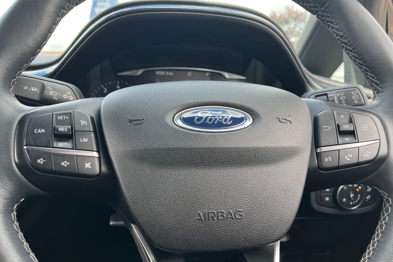 Ford Fiesta Photo 35