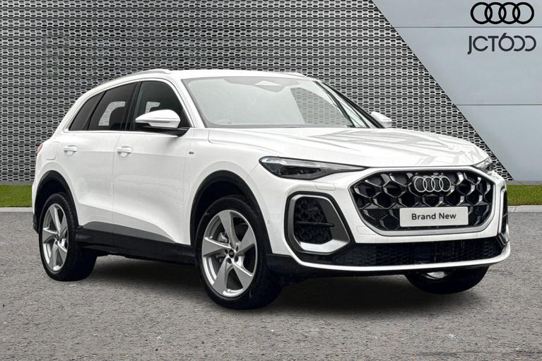 Used ~ Audi Q5 Audi Q5 SUV S line TDI quattro Arkona white, solid at JCT600