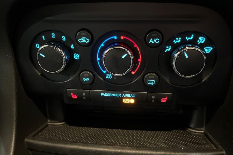 Ford KA+ Photo autoimg-cacb5aa59defc8a9d768cbad6371672b652b697c.jpg