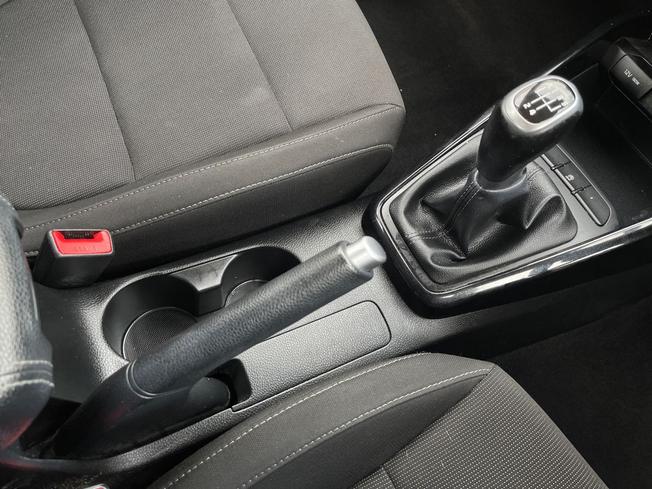 KIA Rio Photo 40