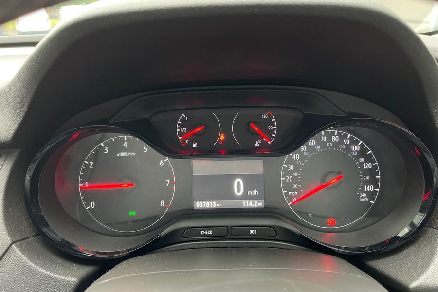 Vauxhall GRANDLAND X Photo autoimg-cacdbaadb701025b2044571b7f6ff9786dddee7c.jpg