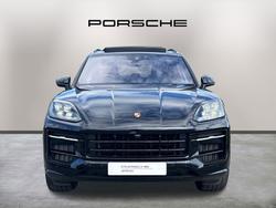 PORSCHE Cayenne Photo 2
