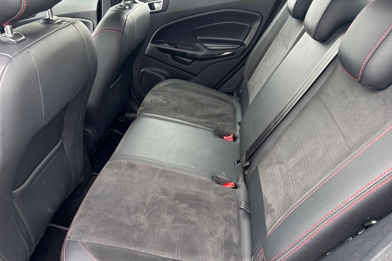 Ford ECOSPORT Photo 19