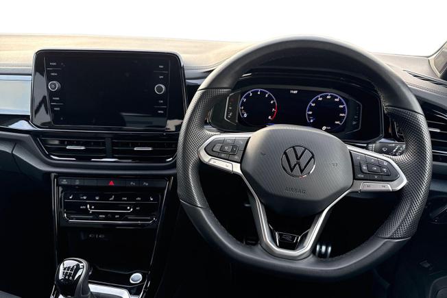 Volkswagen T-Roc Photo 11