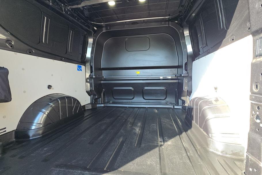 Used Ford TRANSIT CUSTOM WV26XHK 4