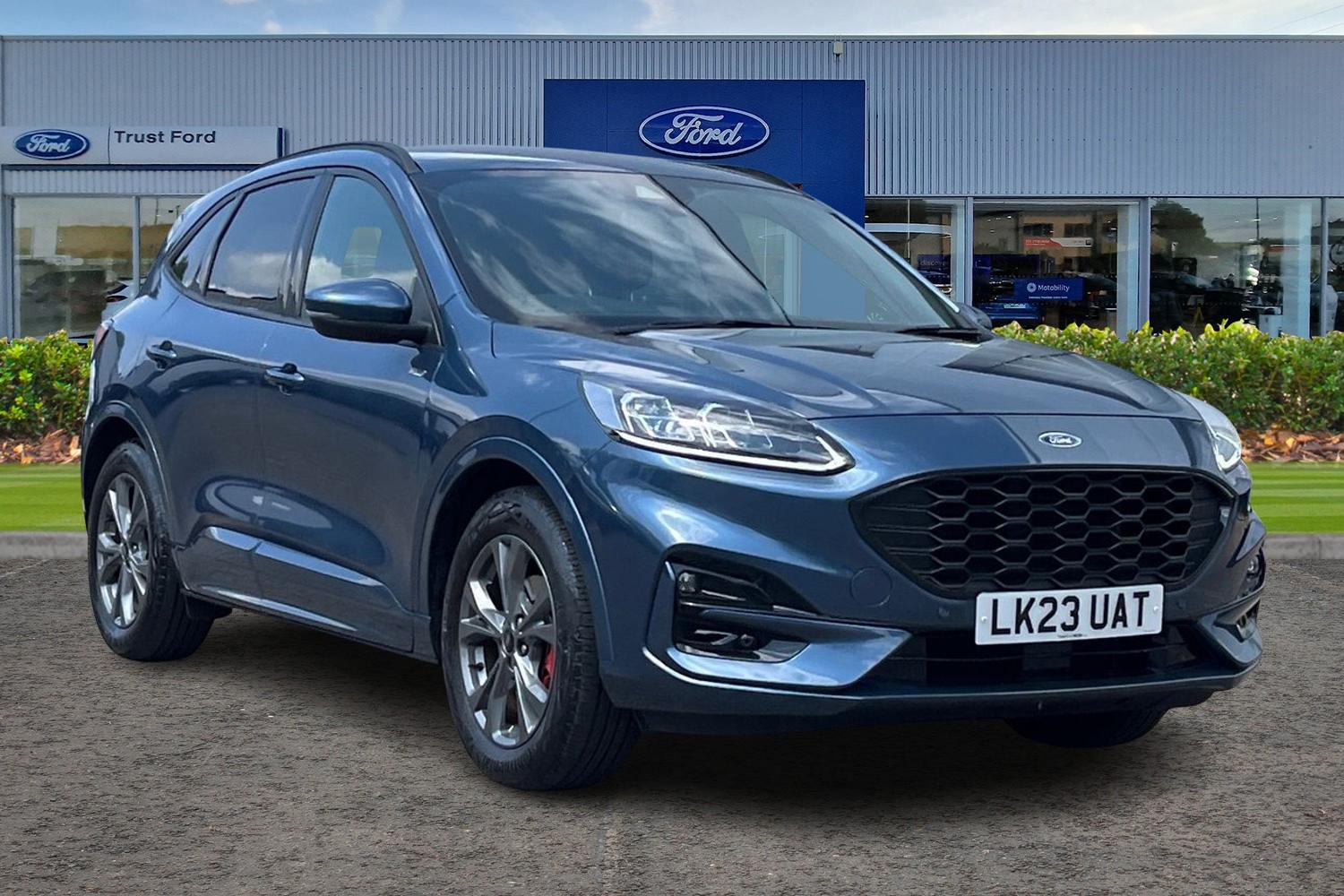 Ford Kuga Photo 0