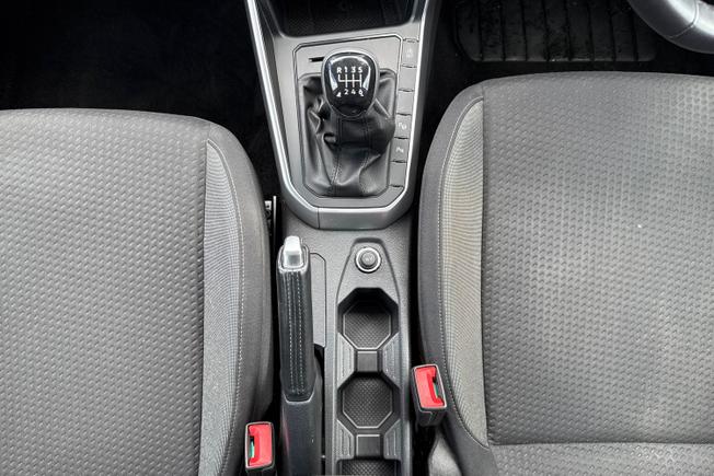 VOLKSWAGEN Taigo Photo 35