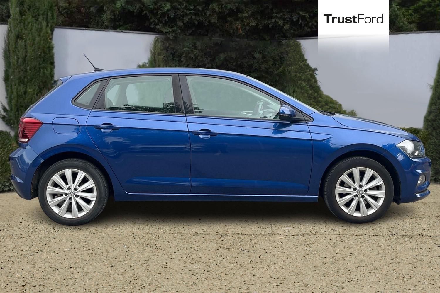Volkswagen POLO Photo 2