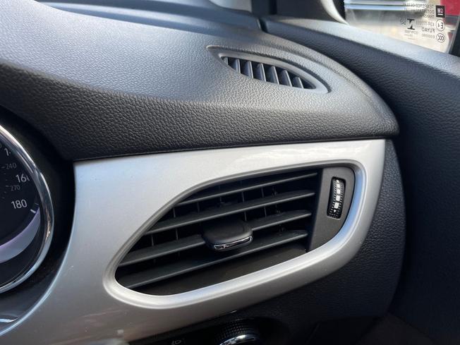 VAUXHALL Astra Photo 29