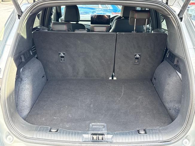 FORD Kuga Photo 12