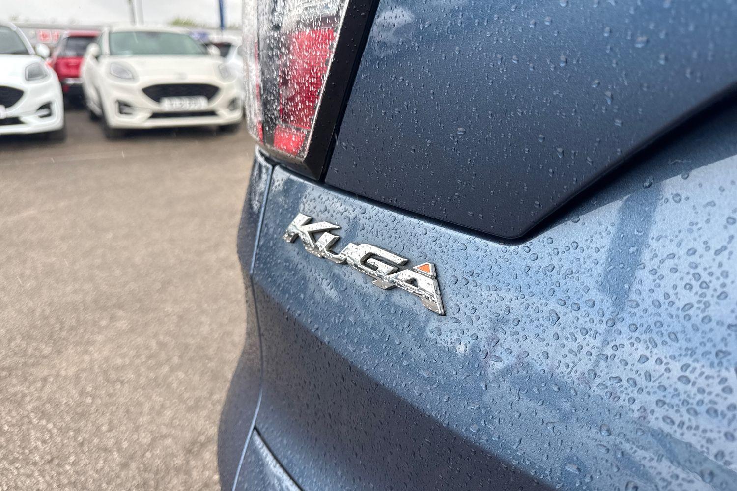Ford KUGA Photo 35