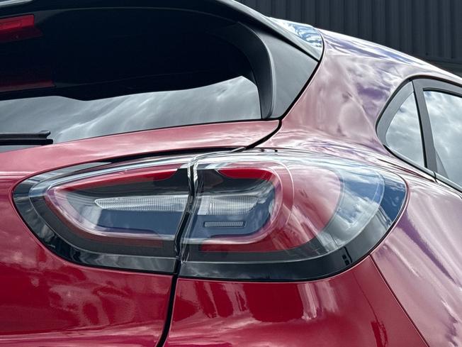 FORD Puma Photo 18