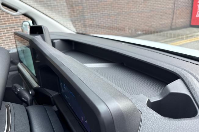 VOLKSWAGEN  Transporter Photo 26
