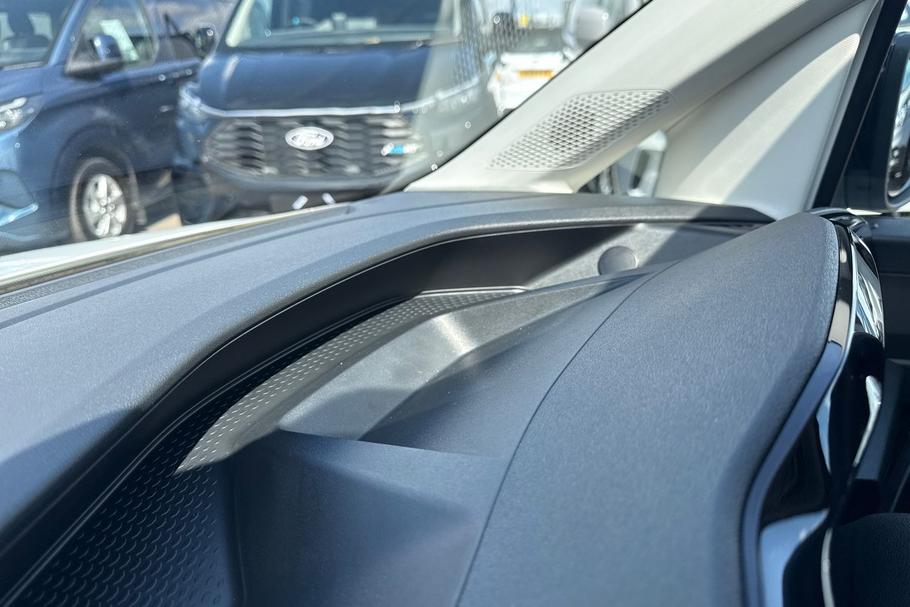 Used Ford TRANSIT CONNECT FG75HZN 34