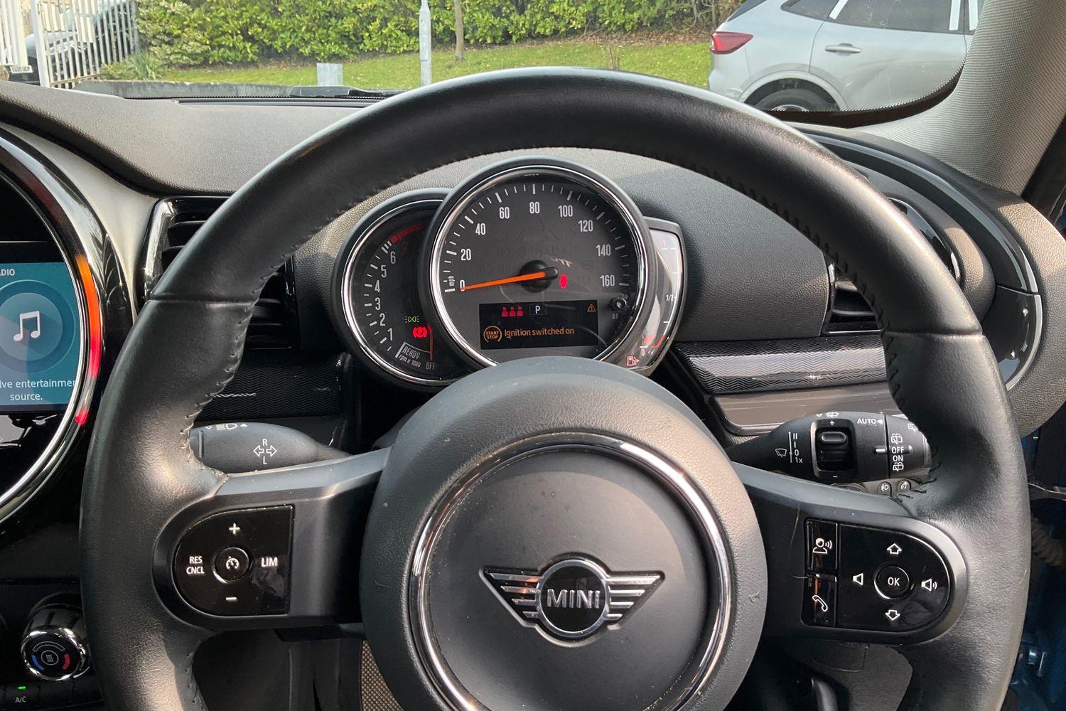 MINI Clubman Photo 11