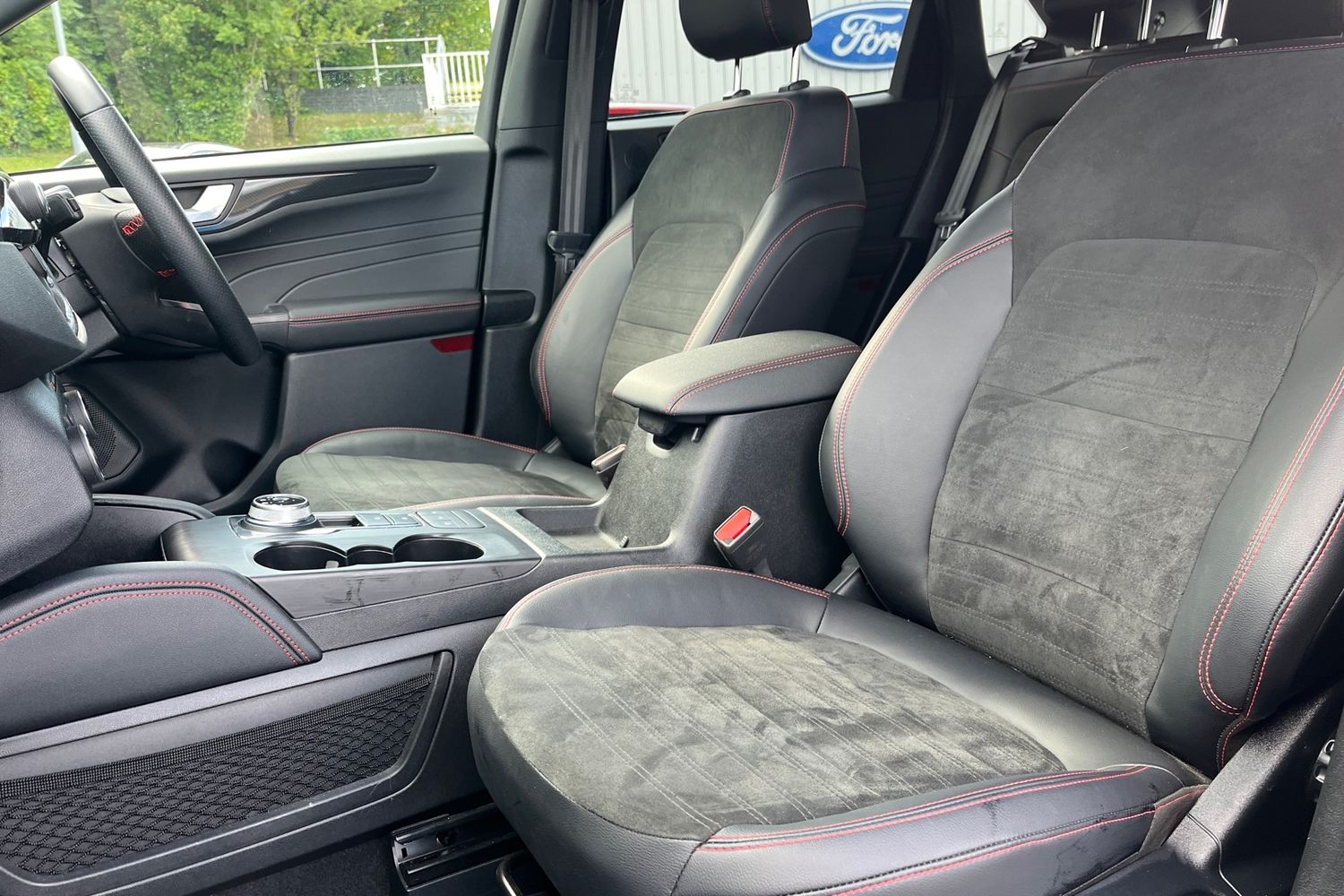 Ford Kuga Photo 18