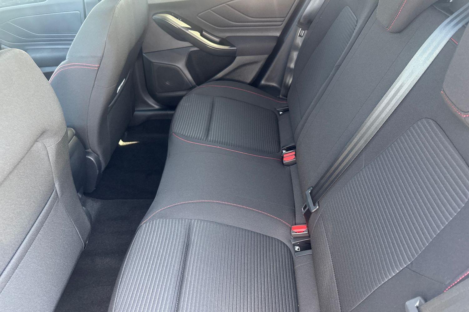 Ford FOCUS Photo 19