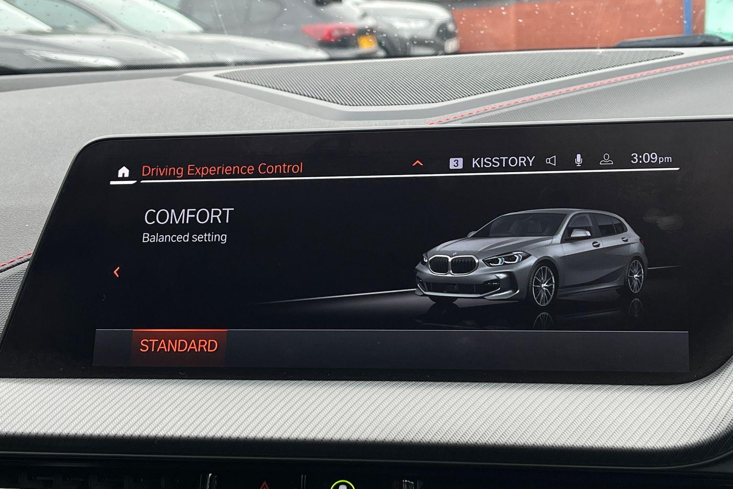 BMW 1 SERIES Photo 29