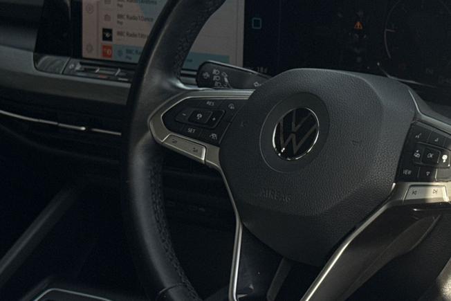VOLKSWAGEN Golf Photo 42