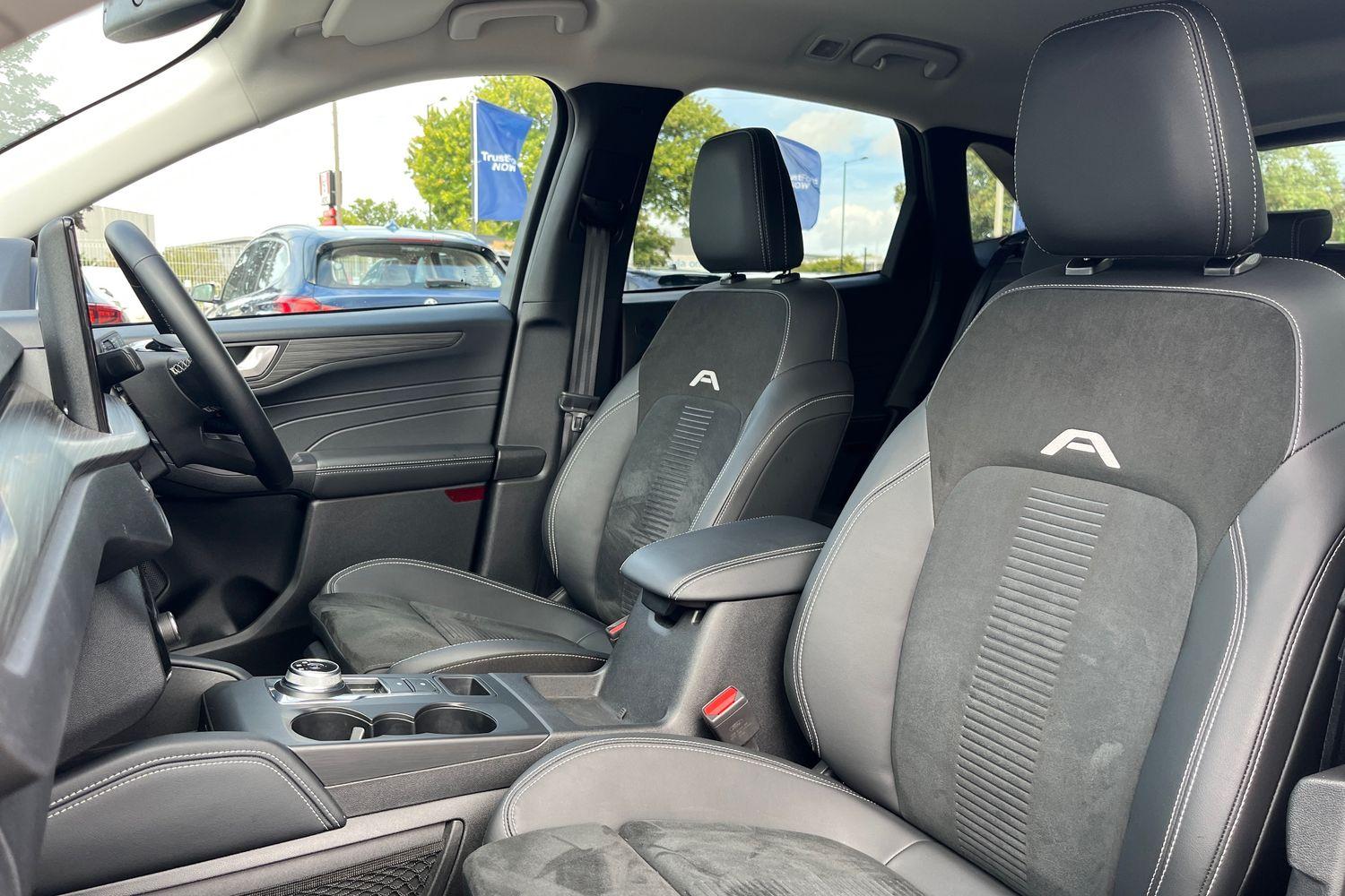 Ford Kuga Photo 18