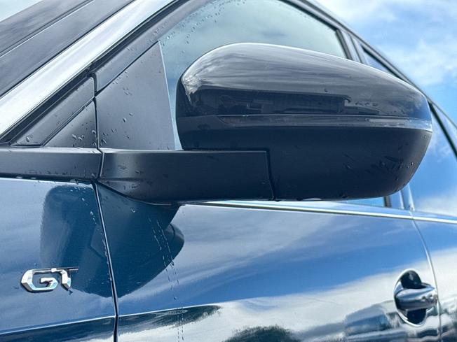 PEUGEOT 5008 Photo 27