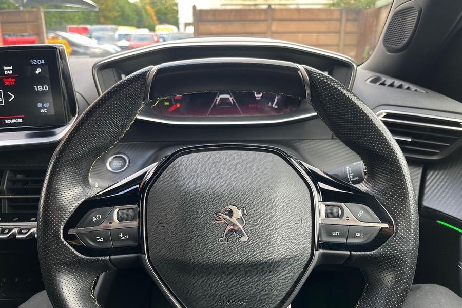Peugeot 2008 Photo autoimg-cb14cc57b7a84900752afafa3c5d6d49c900db80.jpg