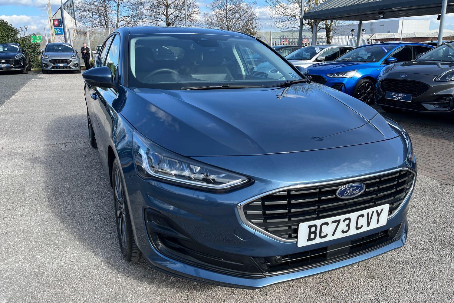 Ford FOCUS Photo 37