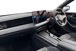 VOLKSWAGEN Passat Photo 2