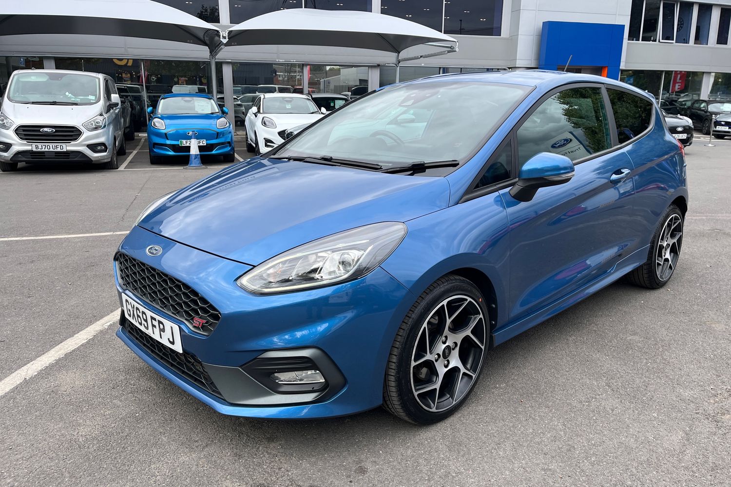 Ford FIESTA Photo 30