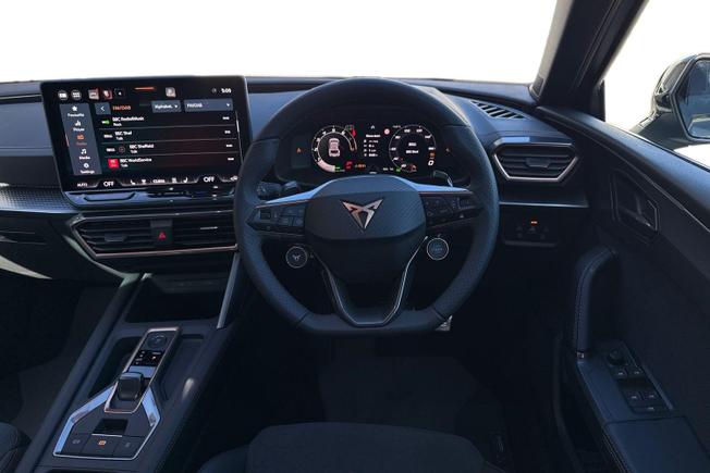 CUPRA Leon Photo 11