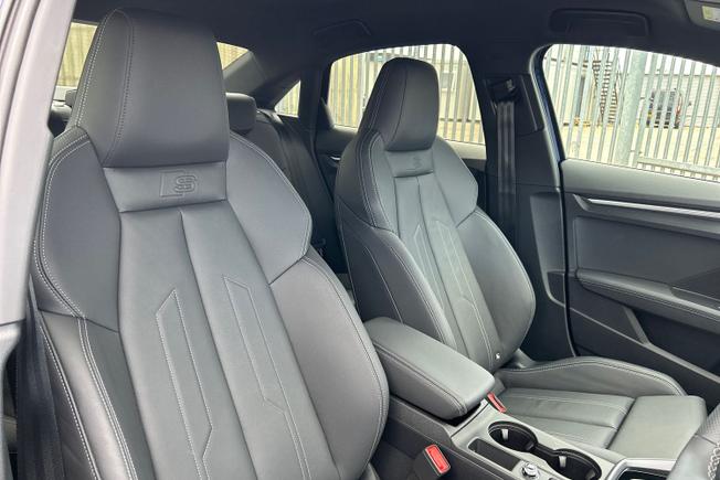 Audi A3 Photo 39
