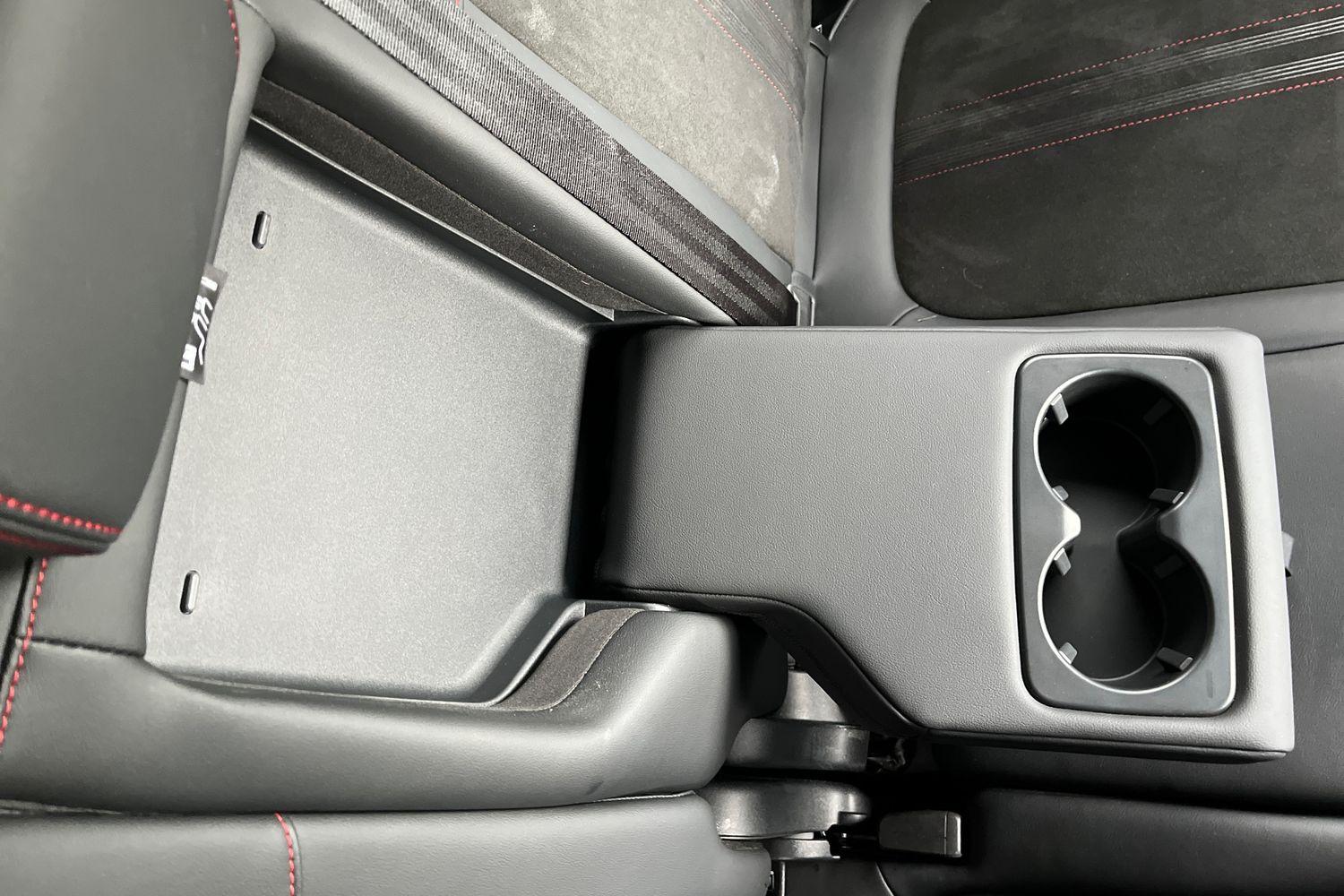 Ford KUGA Photo 35