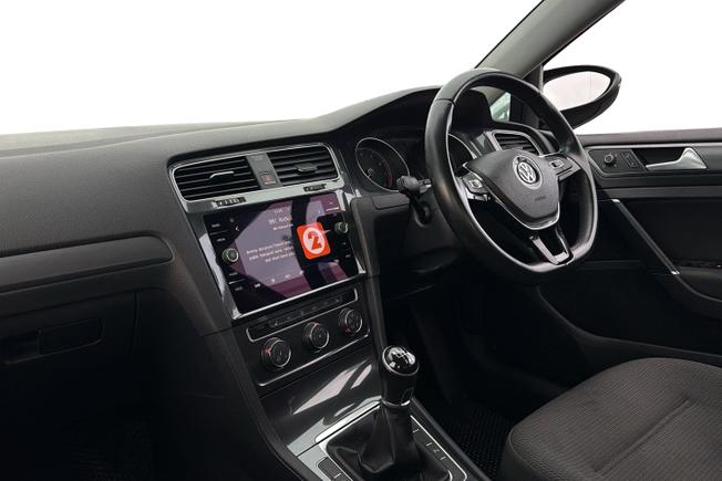 VOLKSWAGEN Golf Photo 2
