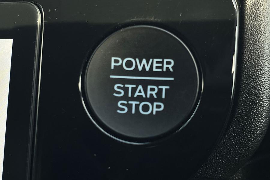 Ford PUMA GEN-E Photo autoimg-cb350702b7fd3393460941dcb15e2db76f7c2f52.jpg