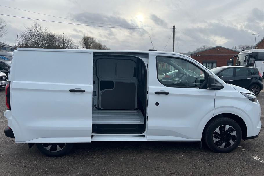 Used Ford E-TRANSIT CUSTOM MJ75WKO 36