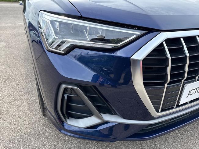 AUDI Q3 Photo 19