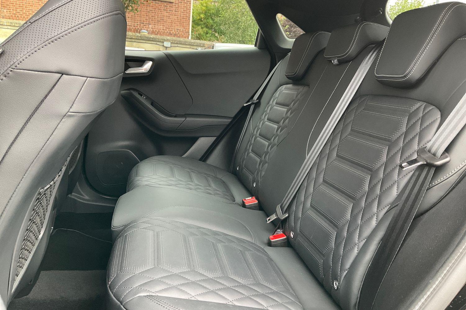 Ford PUMA Photo 19