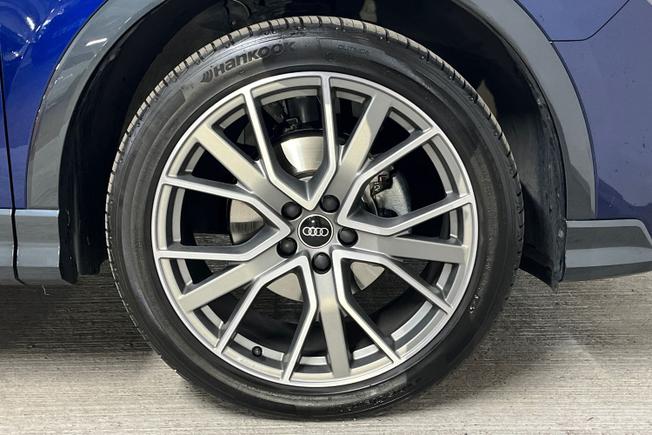 AUDI Q3 Photo 5