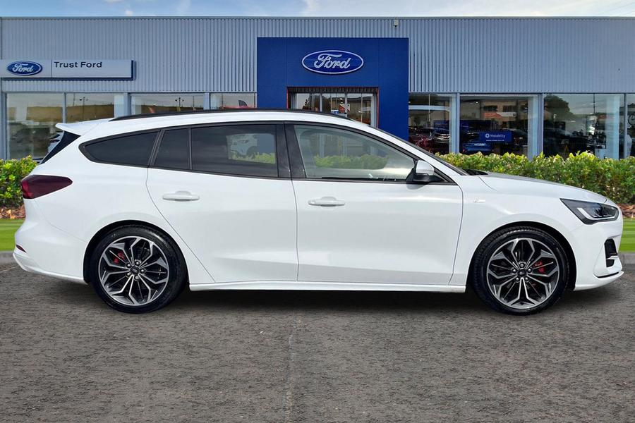 Ford FOCUS Photo autoimg-cb44e22fae444f5237ae905b02926a83fc83053c.jpg
