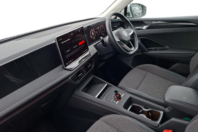 VOLKSWAGEN Tiguan Photo 2