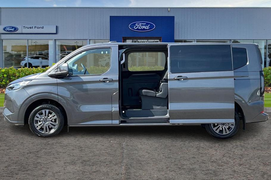 Used Ford TOURNEO CUSTOM WN26TXC 5