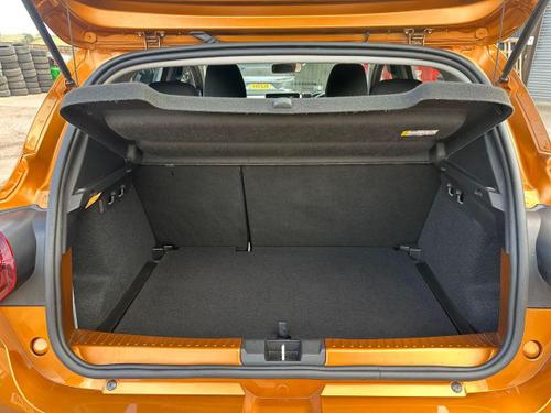 Dacia SANDERO STEPWAY Photo autoimg-cb4b921218b8e7e7153da9c4ef41d50ef8b2c7f0.jpg