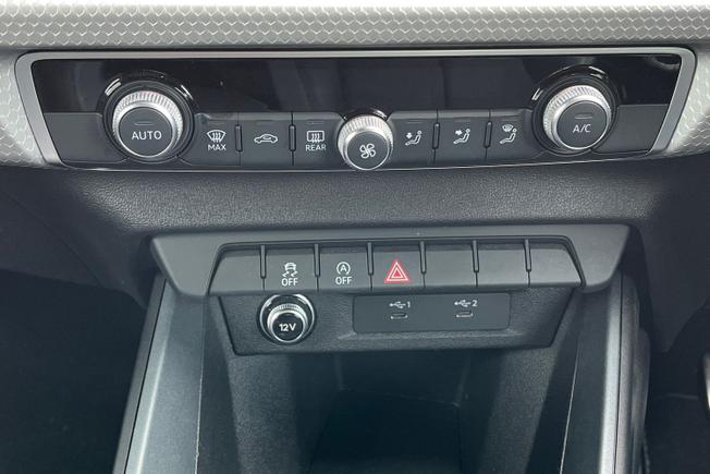 AUDI A1 Photo 23