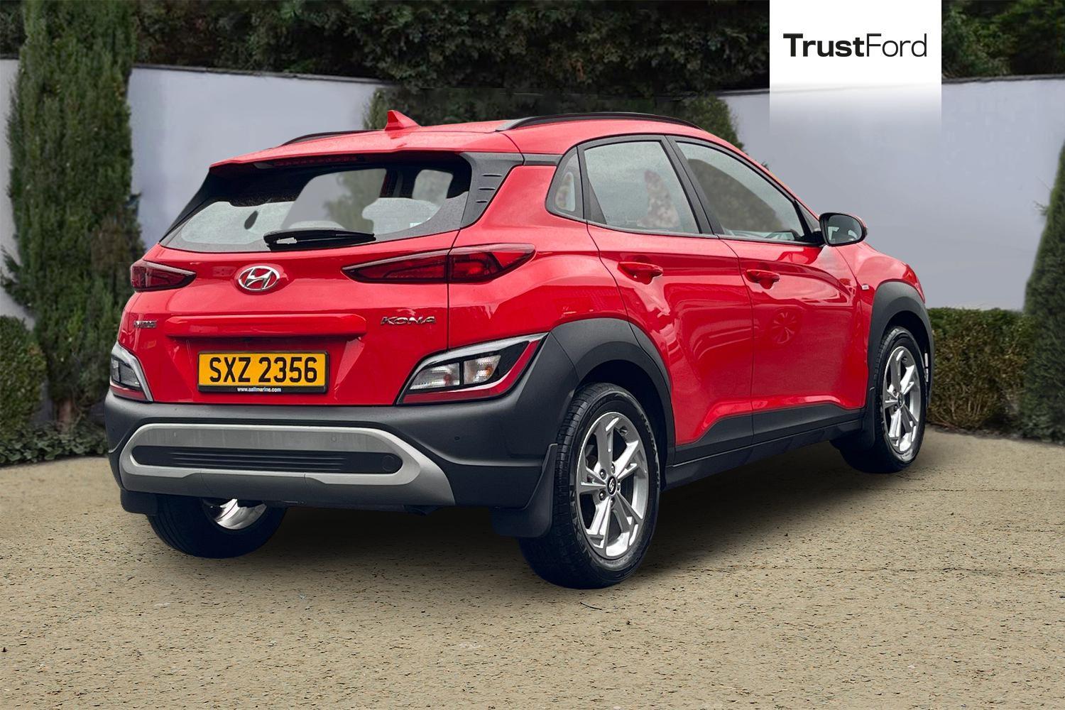 Hyundai KONA Photo 3