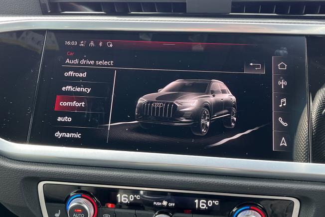 AUDI Q3 Photo 37
