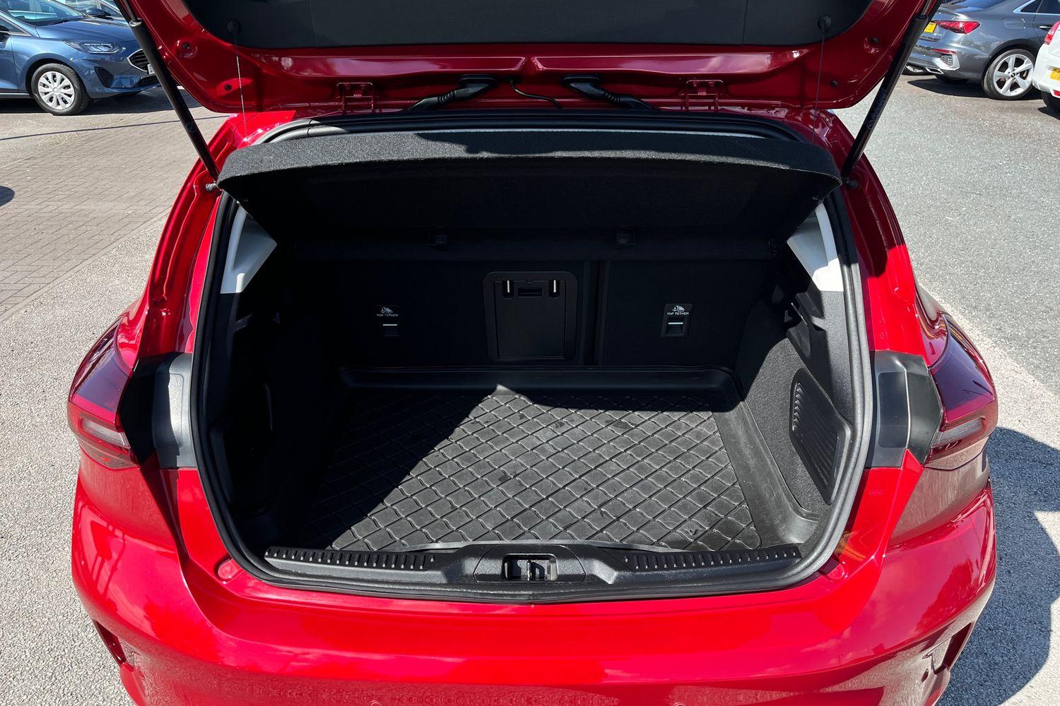 Ford Focus Photo 20
