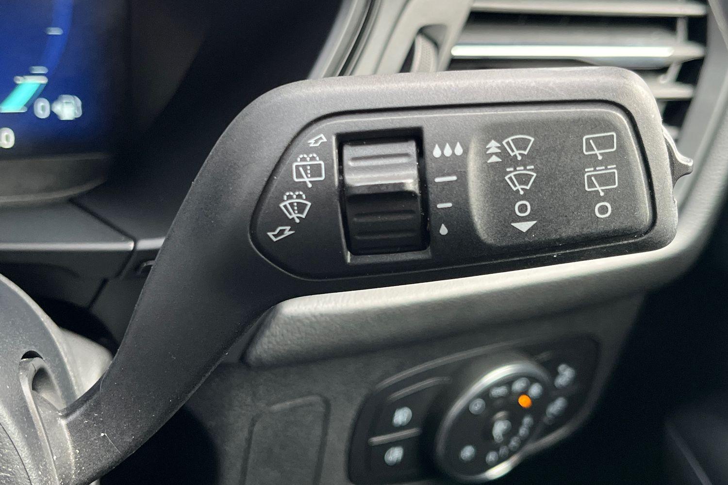 Ford FOCUS Photo 14