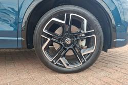 VOLKSWAGEN Tiguan Photo 5