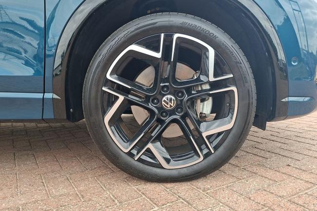 VOLKSWAGEN Tiguan Photo 5