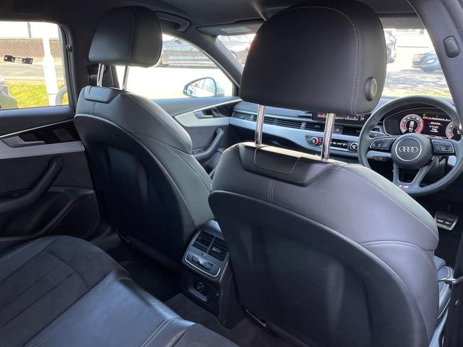 AUDI A4 Avant Photo 31